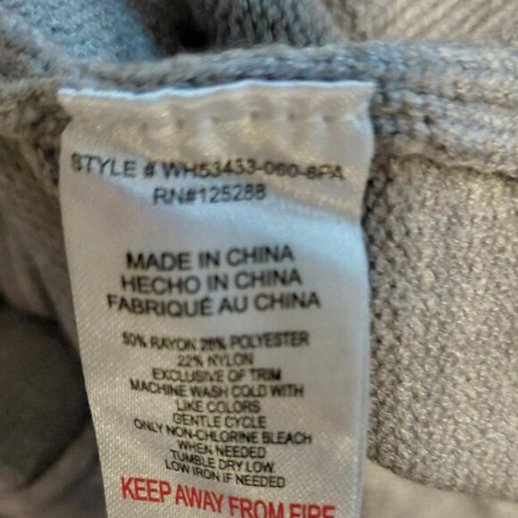 NWT Life is Good Gray Hooded Gingerbread Man Sweater - Picture 4 of 5